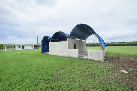 Villa ou maison à louer à Homestead, Floride: 4 chambres, 245.26 m2 № 1931619 - photo 28