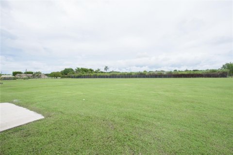Villa ou maison à louer à Homestead, Floride: 4 chambres, 245.26 m2 № 1931619 - photo 29