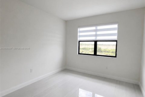 Villa ou maison à louer à Ave Maria, Floride: 4 chambres, 209.96 m2 № 2263050 - photo 15