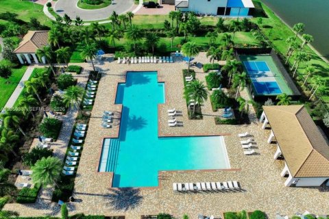 Villa ou maison à louer à Ave Maria, Floride: 4 chambres, 209.96 m2 № 2263050 - photo 22