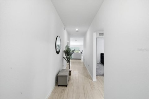 Villa ou maison à vendre à Parrish, Floride: 4 chambres, 180.14 m2 № 2418577 - photo 4