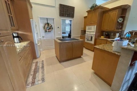 Casa en venta en Port St. Lucie, Florida, 3 dormitorios, 236.62 m2 № 1696792 - foto 6