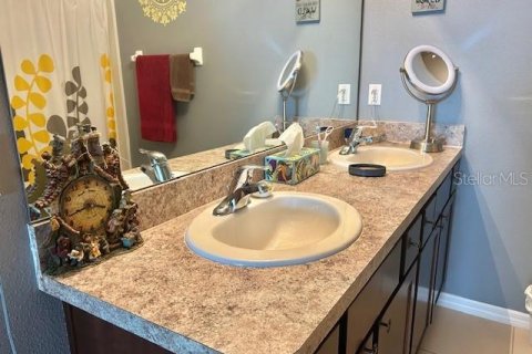 Casa en venta en Plant City, Florida, 3 dormitorios, 156.08 m2 № 1769852 - foto 19