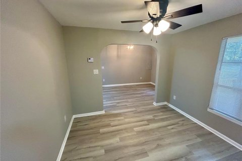 Duplex in Ocala, Florida 4 bedrooms, 177.54 sq.m. № 1853804 - photo 11