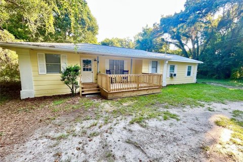 Duplex in Ocala, Florida 4 bedrooms, 177.54 sq.m. № 1853804 - photo 2