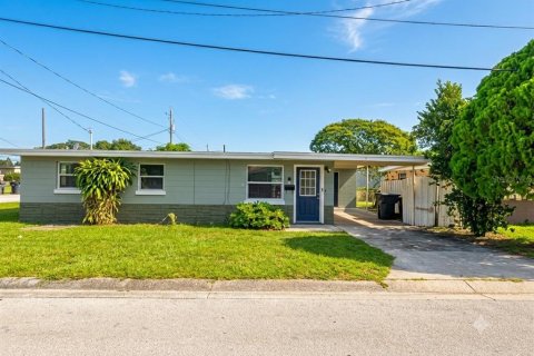 Casa en Winter Haven, Florida 3 dormitorios, 86.96 m2 № 2369504