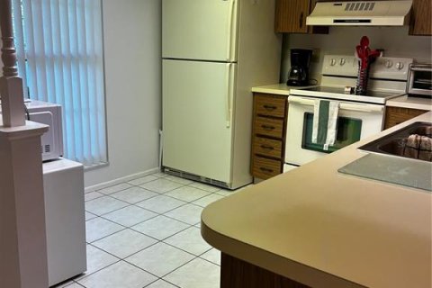 Condo in Hudson, Florida, 2 bedrooms  № 1906407 - photo 2