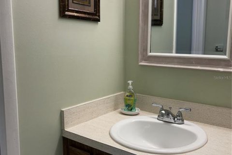Condo in Hudson, Florida, 2 bedrooms  № 1906407 - photo 10