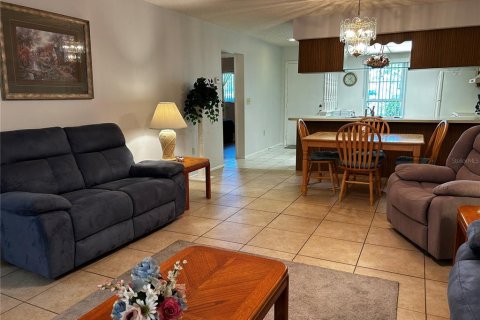 Condo in Hudson, Florida, 2 bedrooms  № 1906407 - photo 7