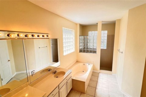 Villa ou maison à louer à Orlando, Floride: 5 chambres, 247.03 m2 № 1793691 - photo 30
