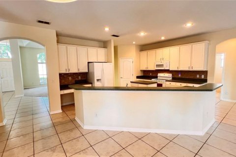 Villa ou maison à louer à Orlando, Floride: 5 chambres, 247.03 m2 № 1793691 - photo 13