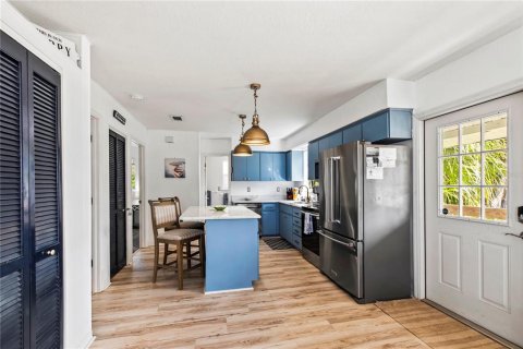 Casa en venta en Weeki Wachee, Florida, 3 dormitorios, 113.71 m2 № 2387665 - foto 9