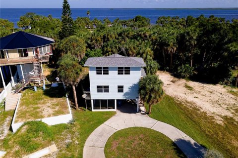 Casa en venta en Weeki Wachee, Florida, 3 dormitorios, 113.71 m2 № 2387665 - foto 2