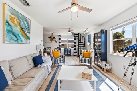 Casa en venta en Weeki Wachee, Florida, 3 dormitorios, 113.71 m2 № 2387665 - foto 15