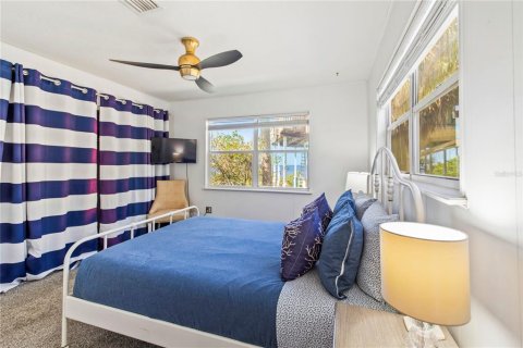 Casa en venta en Weeki Wachee, Florida, 3 dormitorios, 113.71 m2 № 2387665 - foto 6