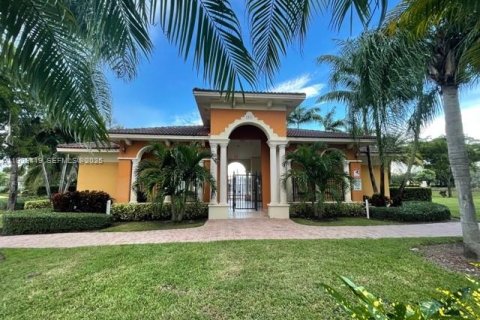 Copropriété à louer à Miami, Floride: 3 chambres, 164.44 m2 № 1990706 - photo 20