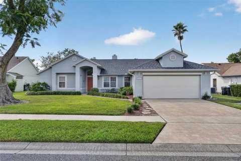Villa ou maison à vendre à Orlando, Floride: 3 chambres, 181.72 m2 № 2419070 - photo 2