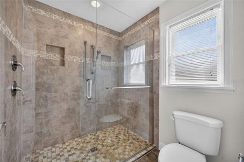 Villa ou maison à vendre à Orlando, Floride: 3 chambres, 181.72 m2 № 2419070 - photo 17