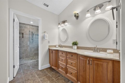 Villa ou maison à vendre à Orlando, Floride: 3 chambres, 181.72 m2 № 2419070 - photo 18
