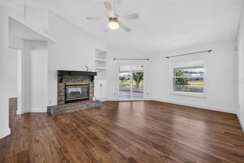 Villa ou maison à vendre à Orlando, Floride: 3 chambres, 181.72 m2 № 2419070 - photo 10