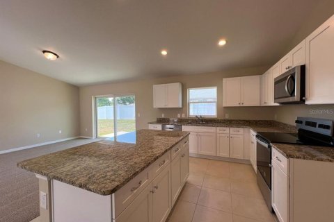 Villa ou maison à louer à Citra, Floride: 3 chambres, 146.41 m2 № 2425985 - photo 5