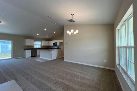 Villa ou maison à louer à Citra, Floride: 3 chambres, 146.41 m2 № 2425985 - photo 8