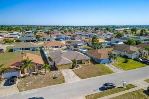 House in Winter Haven, Florida 4 bedrooms, 213.77 sq.m. № 1651660 - photo 29