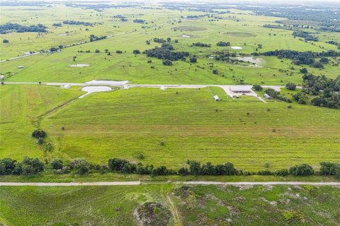 Terreno en venta en Myakka City, Florida № 2325005 - foto 11