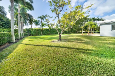 Casa en venta en Miami, Florida, 3 dormitorios, 145.48 m2 № 1982460 - foto 28