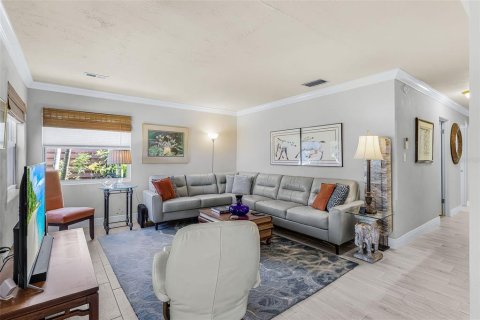 Casa en venta en Sarasota, Florida, 3 dormitorios, 92.81 m2 № 2400889 - foto 5