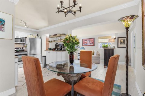 Casa en venta en Sarasota, Florida, 3 dormitorios, 92.81 m2 № 2400889 - foto 7