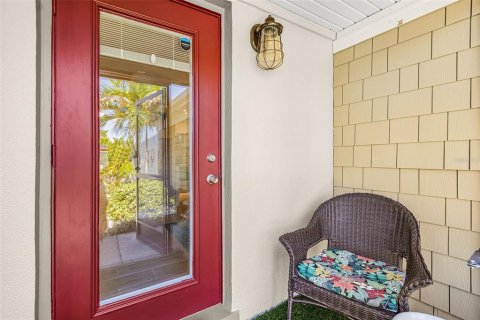 Casa en venta en Sarasota, Florida, 3 dormitorios, 92.81 m2 № 2400889 - foto 3