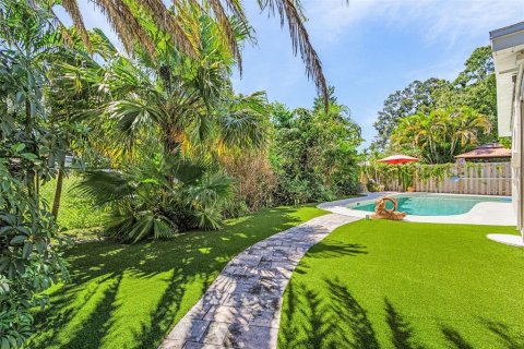 Casa en venta en Sarasota, Florida, 3 dormitorios, 92.81 m2 № 2400889 - foto 23