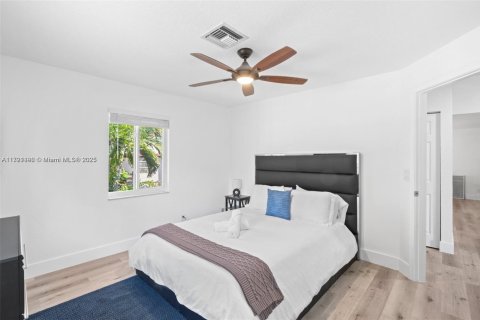 Immobilier commercial à vendre à Wilton Manors, Floride: 210.7 m2 № 1865182 - photo 9