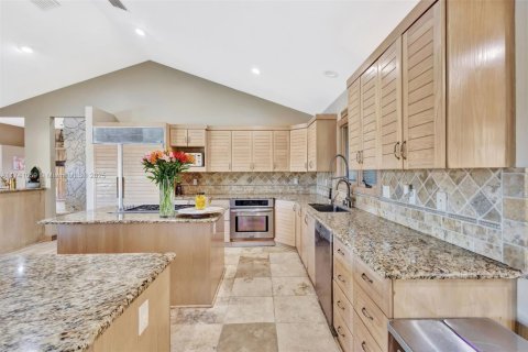 Casa en venta en Palm City, Florida, 3 dormitorios, 315.59 m2 № 1811524 - foto 25