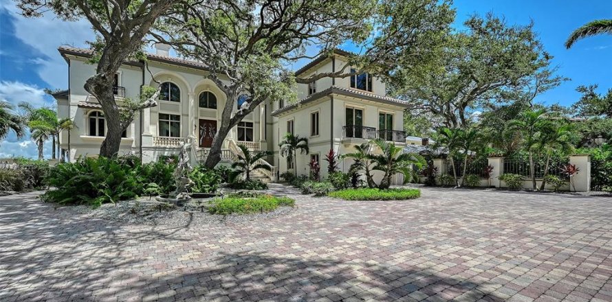 Villa ou maison à Osprey, Floride 5 chambres, 747.86 m2 № 2341739
