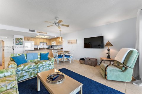 Copropriété à vendre à Hutchinson Island South, Floride: 1 chambre, 59.27 m2 № 2193072 - photo 14