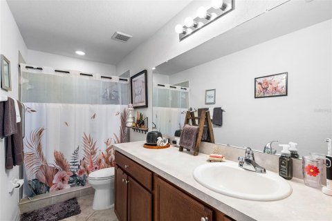 House in Auburndale, Florida 4 bedrooms, 166.39 sq.m. № 1843350 - photo 23