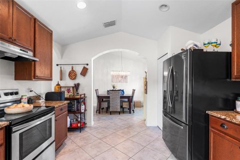 House in Auburndale, Florida 4 bedrooms, 166.39 sq.m. № 1843350 - photo 14