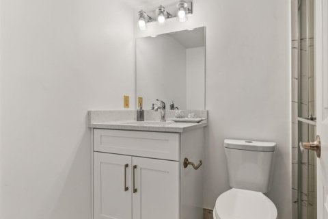 Condo in West Palm Beach, Florida, 1 bedroom № 2241871 - photo 12