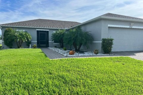 Casa en venta en Kissimmee, Florida, 3 dormitorios, 160.16 m2 № 1918414 - foto 1