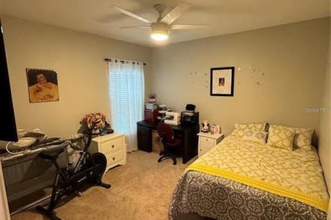 Casa en venta en Kissimmee, Florida, 3 dormitorios, 160.16 m2 № 1918414 - foto 10