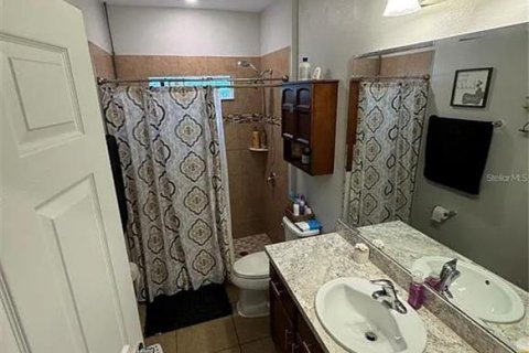 Casa en venta en Kissimmee, Florida, 3 dormitorios, 160.16 m2 № 1918414 - foto 8
