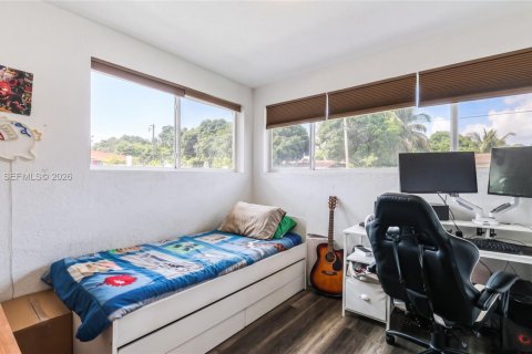 Villa ou maison à vendre à North Miami Beach, Floride: 3 chambres, 118.91 m2 № 2421247 - photo 30