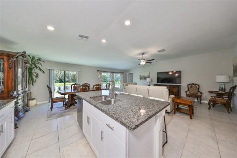 Villa ou maison à louer à Riverview, Floride: 4 chambres, 179.77 m2 № 2419903 - photo 13