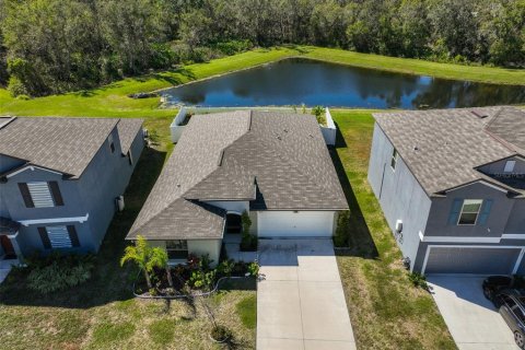 Villa ou maison à louer à Riverview, Floride: 4 chambres, 179.77 m2 № 2419903 - photo 5