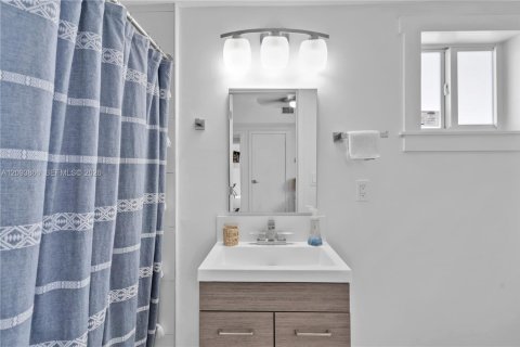 Casa en venta en Key Largo, Florida, 4 dormitorios, 132.66 m2 № 2388424 - foto 21