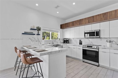 Casa en venta en Key Largo, Florida, 4 dormitorios, 132.66 m2 № 2388424 - foto 9