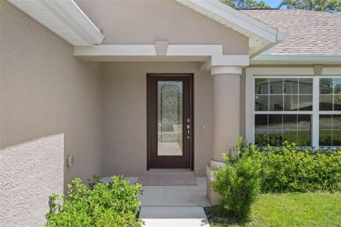 House in Weeki Wachee, Florida 3 bedrooms, 160.16 sq.m. № 1648101 - photo 3