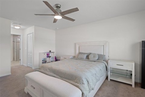 House in Weeki Wachee, Florida 3 bedrooms, 160.16 sq.m. № 1648101 - photo 16